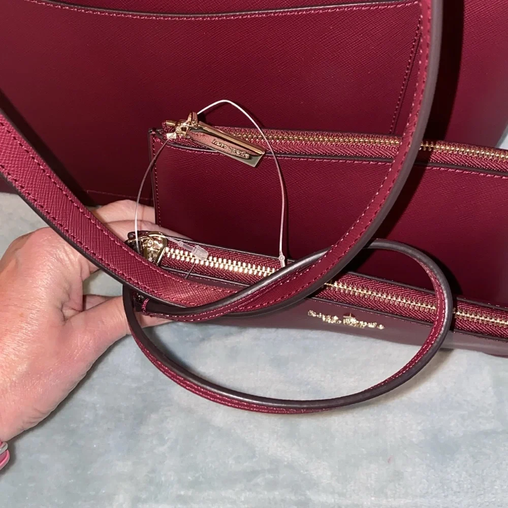 🤩BEAUTIFUL KATE SPADE ♠️ Staci pvc large tote set - Picture 8 of 16